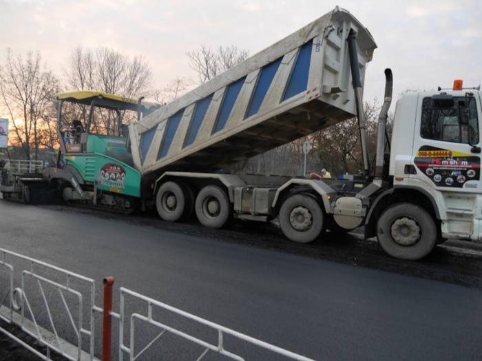 Завтра в Ужгороді можна буде їхати ще однією вулицею з новим асфальтом 