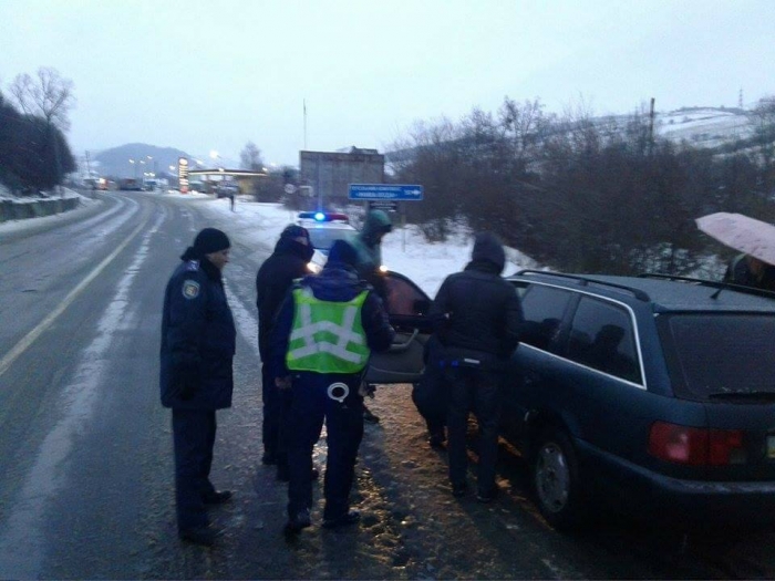 Поховання загиблого учасника АТО  Мукачеві уже пов’язане зі скандалом із затриманням ніби за перевезення зброї 

