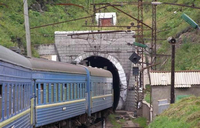 Кому квитки в Київ? Уже цієї п'ятниці в Ужгород зі столиці поїде додатковий потяг 