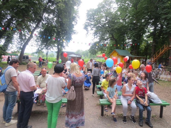 В Ужгороді відбулось спортивно-розважальне  сімейне свято