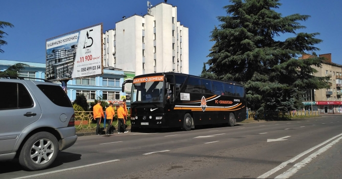 В Ужгороді гравці донецького "Шахтера" мало не вдалися до масового самогубства