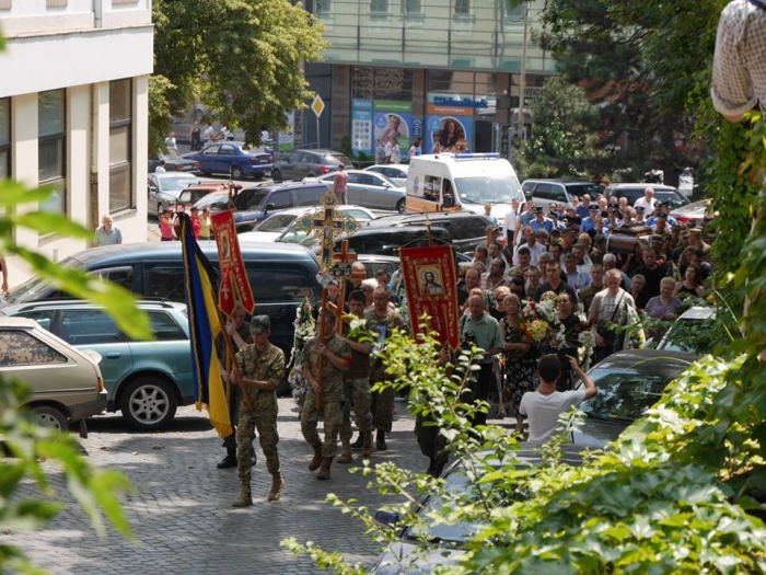 Ужгород попрощався із ще одним Героєм