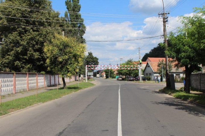 Новий обмежувач руху в Мукачеві не протримався і півтижня