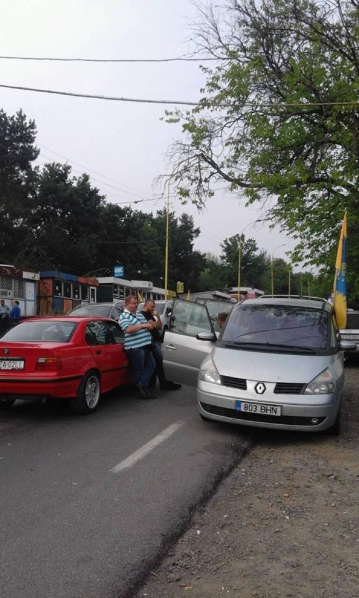 Закарпатські "пересічники" погрожують слідом за Ужгородом перекрити інші пункти пропуску