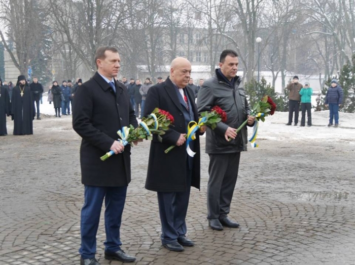 Міський голова Богдан Андріїв на відзначенні Дня Соборності України в Ужгороді наголосив цінність історичної пам'яті народу