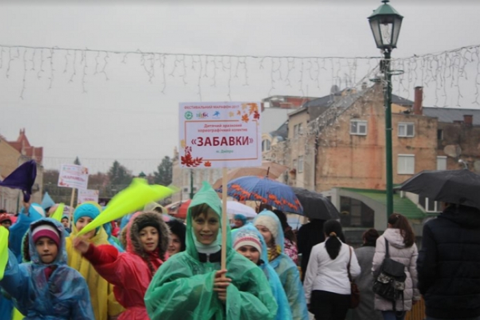 До Ужгорода завітали дитячі та юнацькі танцювальні колективи з різних куточків України