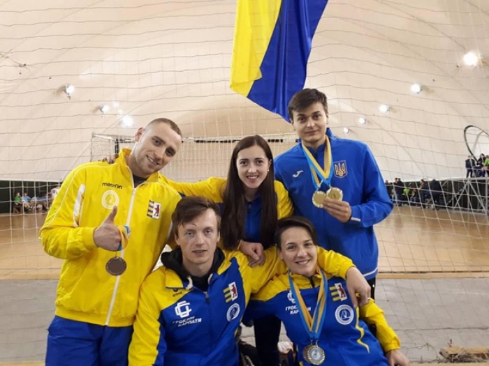 Закарпатські фехтувальники на візках серед лідерів в чемпіонаті країни, а молодші фехтувальники мали успіх в словацькому Кошице