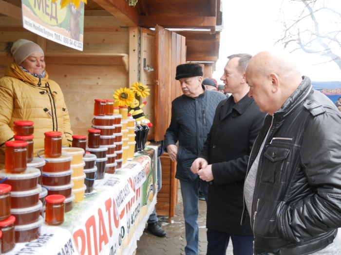 В Ужгороді гуляє "Медовуха-Фест"