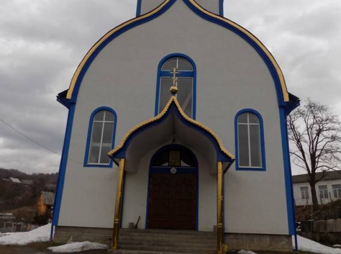 "Церковних" злодіїв затримала на гарячому хустська поліція