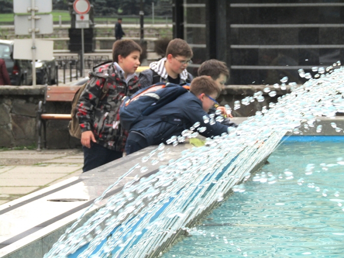 В Ужгороді знову "заграли" міські водограї