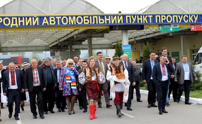 Москаль заговорив румунською про дороги і контрабандистів