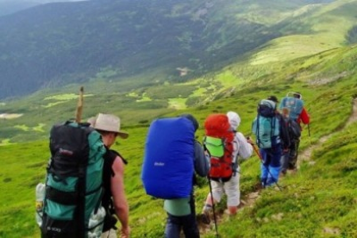 Дюжина мандрівників з малої батьківщини Гройсмана заблукала в Карпатах 