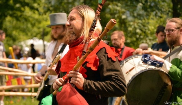 На Закарпатті втретє відбувся поетичний конкурс «ЛІТатош»