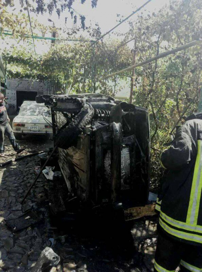 Як на вулиці Гастелло горів "радянський" автомобіль!