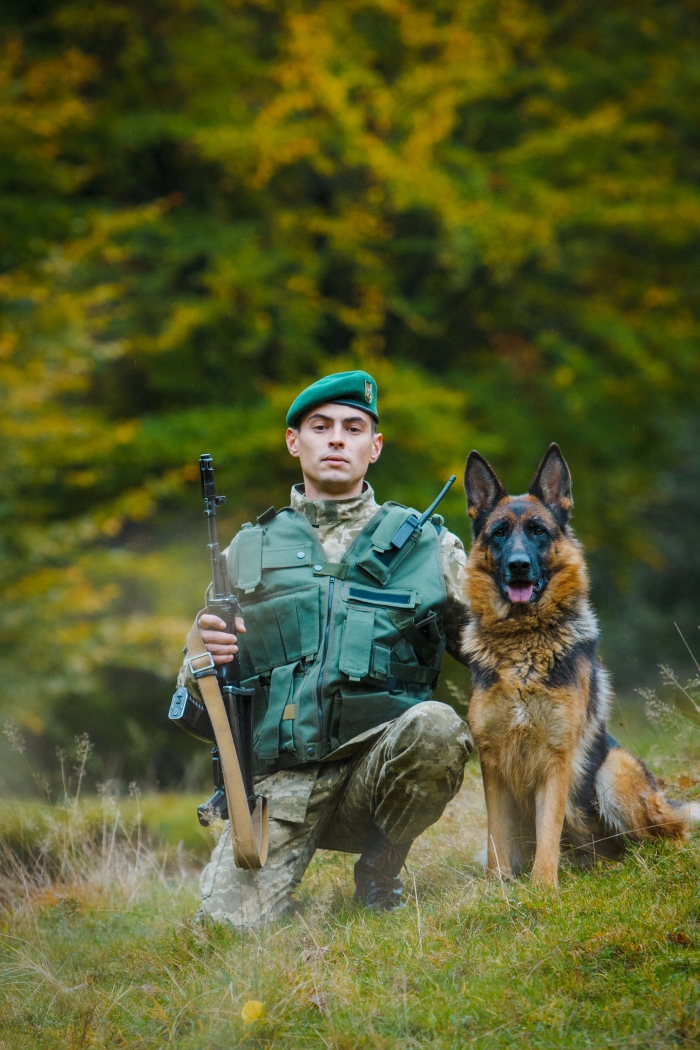 Бажаєте стати прикордонним інструктором-кінологом — ідіть до нас!