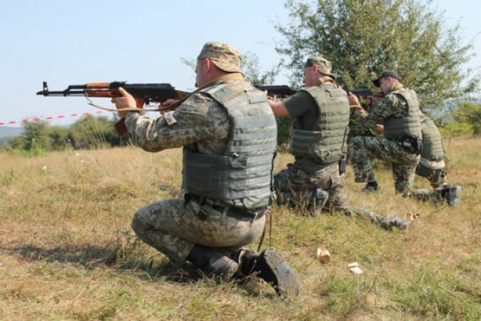 Силовики у "глибинці" Закарпаття відпрацьовували тактику знешкодження злочинного угрупування