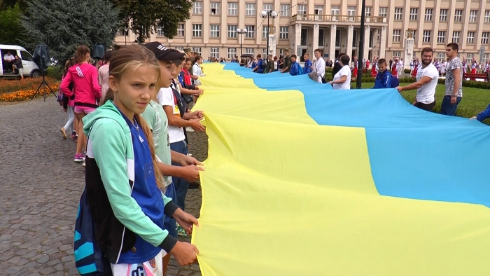 Замайоріли над Ужгородом синьо-жовті знамена!