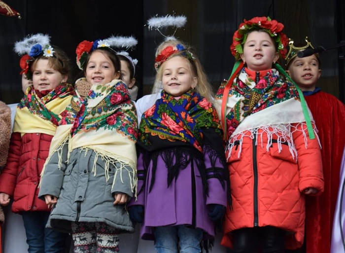 В Ужгороді відбулося грандіозне відкриття І Міжнародного гастрономічно-колядницького фестивалю «Василля»