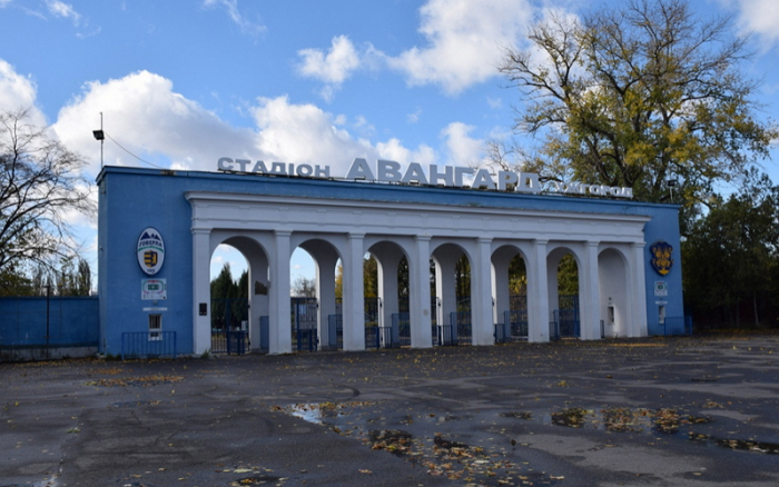 Головний стадіон Закарпаття активно реконструюють