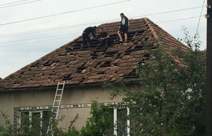 Не пройшло і півроку: чотири райони Закарпаття, які постраждали від буревію з градобоєм, отримали кошти на ліквідацію наслідків