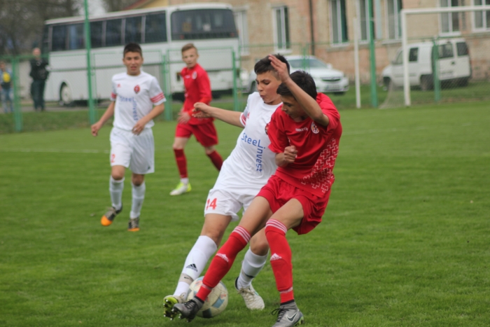 Вдалий весняний старт закарпатських команд у ДЮФЛУ