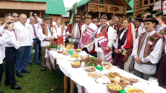 Фестивальна прогулянка Закарпаттям триває!