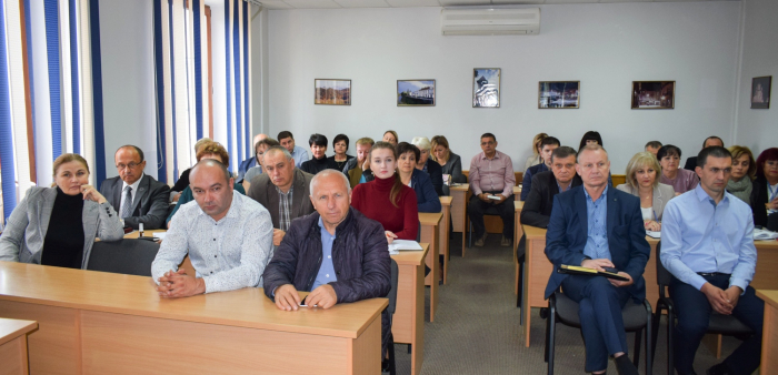 Боротьба з нелегалами. Як посилити контроль за оформленням найманих працівників в Ужгороді?