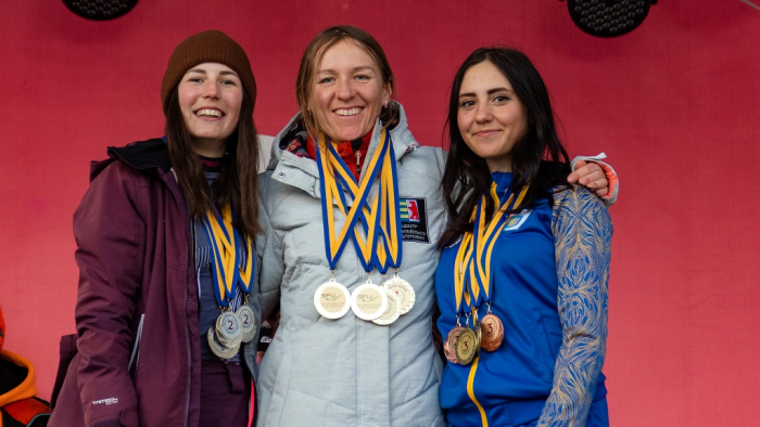 І чемпіонські, і бронзові нагороди вибороли закарпатці на чемпіонаті країни зі сноубордингу