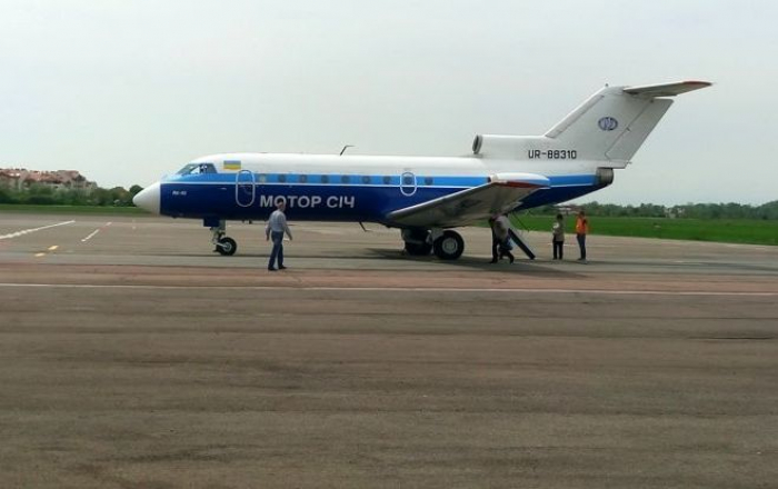 Літатиме чи ні: чи вдасться Закарпатській облраді допомогти аеропорту "Ужгород" встояти на ногах?