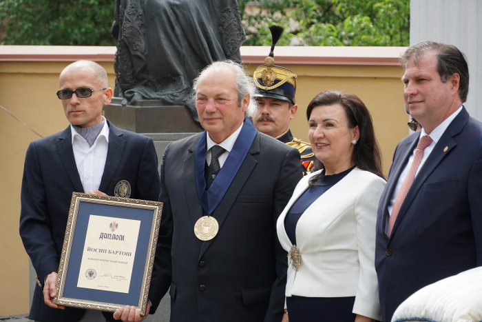 Єдиний українець, що орендує замок, нагороджений Орденом Марії-Терезії (ФОТОРЕПОРТАЖ)