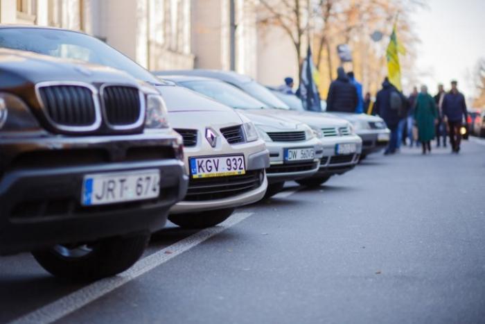 Транспортний податок: скільки та за які марки доведеться сплатити власникам "євроблях"? (ВІДЕО)