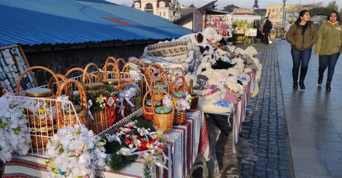 Ужгородці готуються до Водохреща (ЦІНИ)

