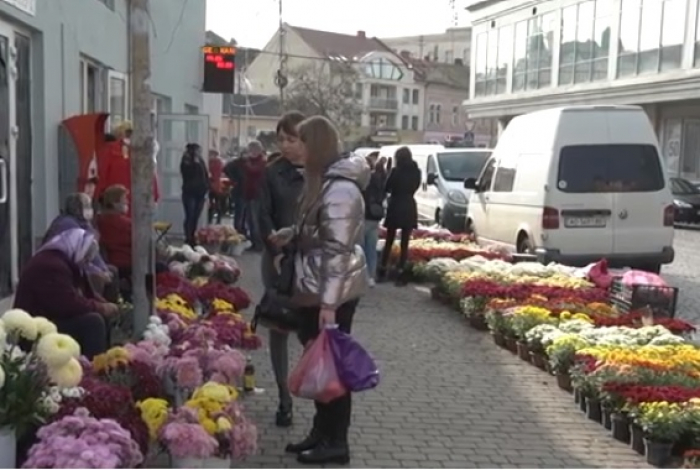 Закарпатці готуються до відзначення Дня пам’яті всіх святих (ВІДЕО)