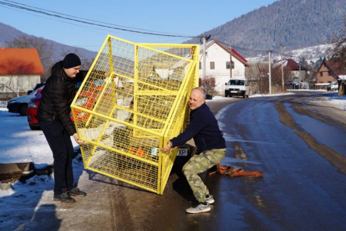 Як закарпатські екологи привчають краян до сортування сміття

