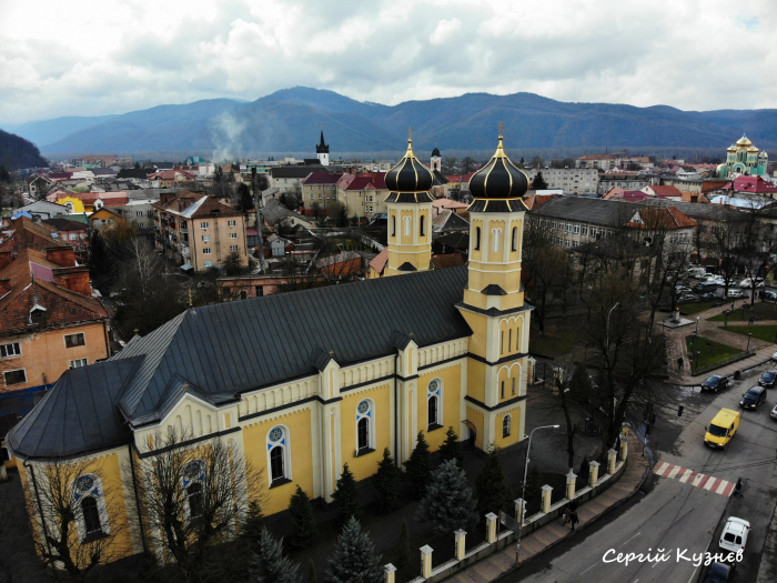 Хуст із висоти показав у мережі Сергій Кузнєв (ФОТО)