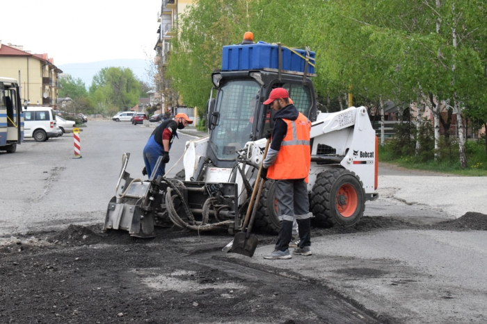 В Ужгороді на вулицях Володимирській та Капушанській – ремонт (ФОТО)