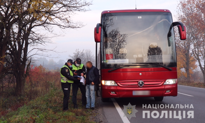 Як на Закарпатті перевіряють громадський транспорт на дотримання нових карантинних вимог?