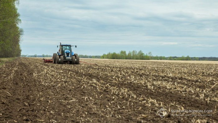 На Закарпатті триває посівна кампанія (ВІДЕО)