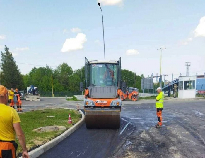 На КПП «Ужгород» розширили смугу для великогабаритного транспорту