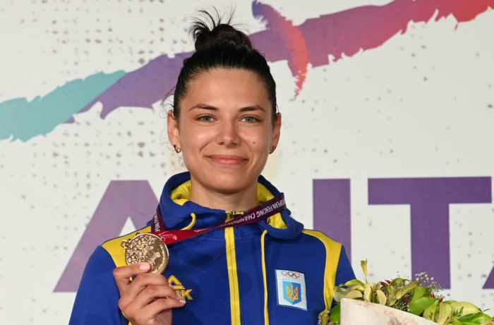 Ужгородська фехтувальниця Влада Харькова стала чемпіонкою Європи (ФОТО)