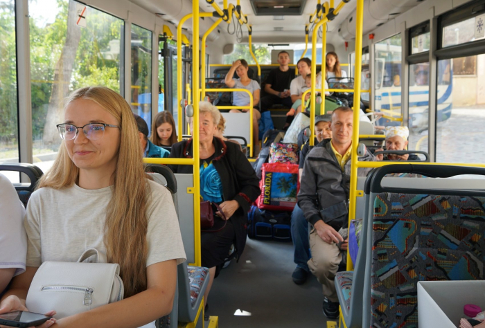 Переселенці, які проживають в Ужгороді, поїхали в санаторій "Поляна" на оздоровлення