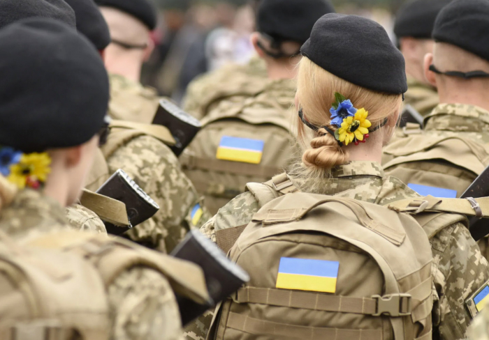 Жіноча мобілізація: що думають закарпатці про службу в ЗСУ прекрасної половини