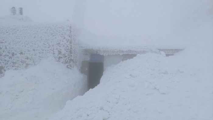 На високогір'ї Карпат температура повітря -5°C, видимість обмежено до 50 метрів