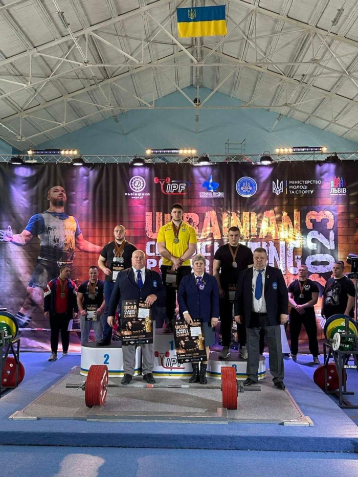 Мукачівець виборов 2 місце на чемпіонаті України з класичного пауерліфтингу