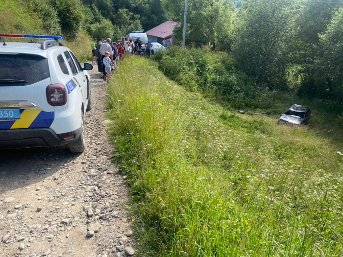 У поліції розповіли про обставини смертельної ДТП на Рахівщині (ФОТО)