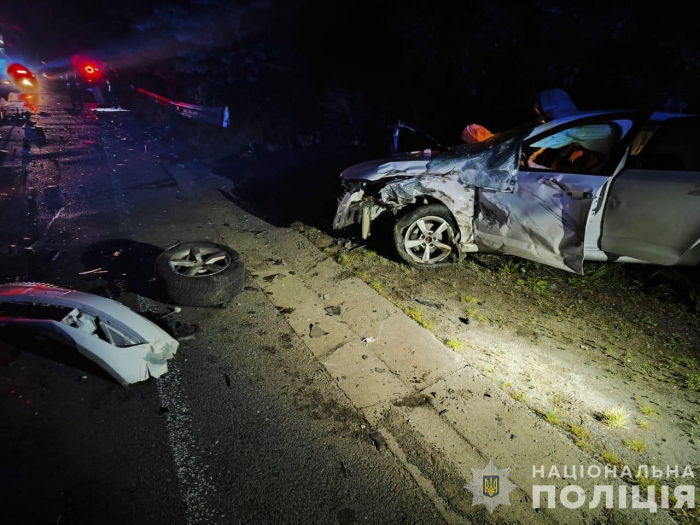 Поліція Закарпаття затримала водія, який п'яним скоїв смертельну потрійну ДТП